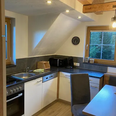 Gluecksmueh- In Alleinlage Bauernhoferlebnis Apartment *
